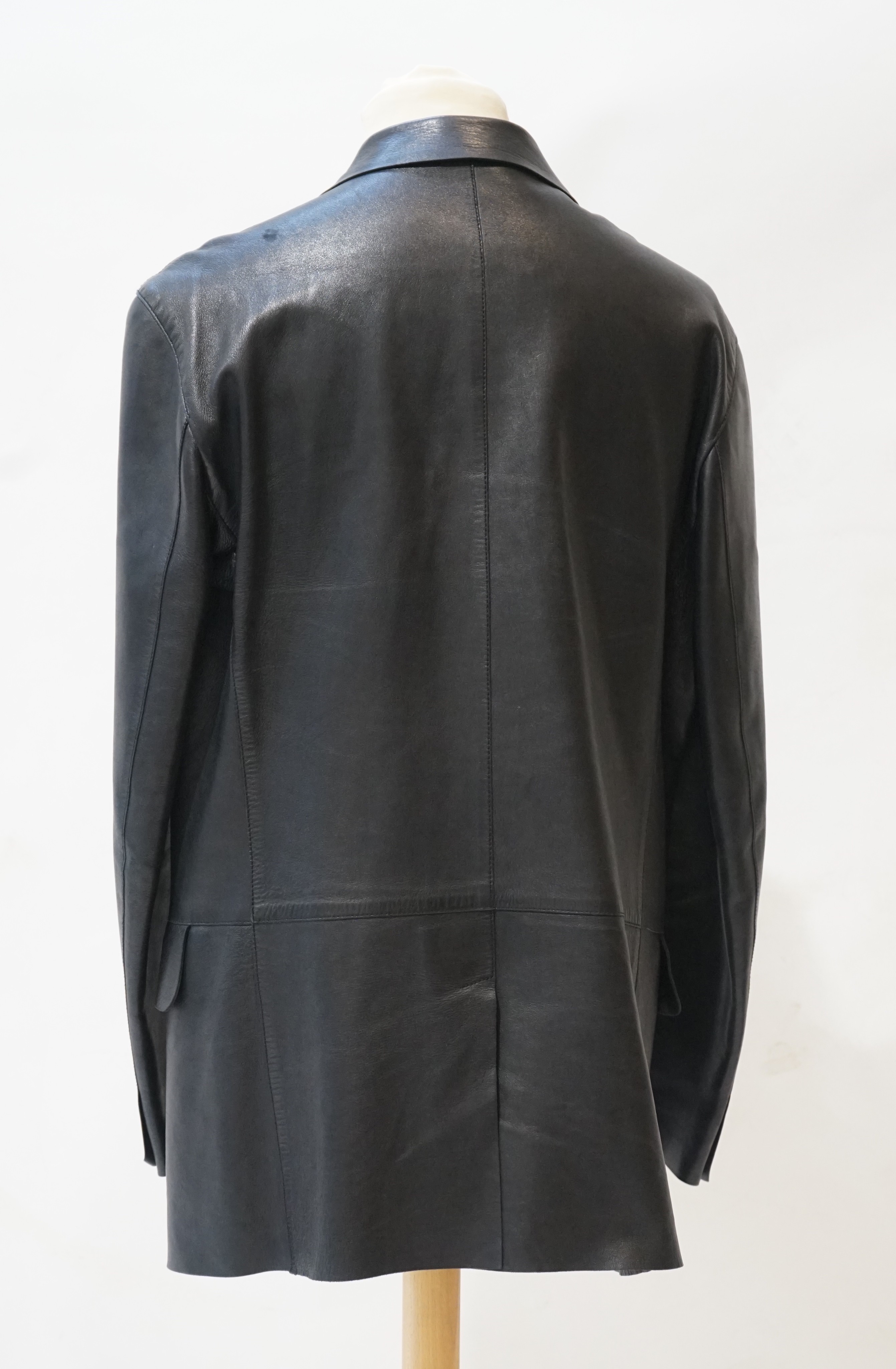 A gentleman's Gucci unlined black leather jacket, raw cut, size 52 (UK 48)